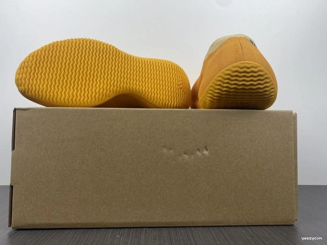 Yeezy Adidas GW5353 Knit Sulfur RNR 1116